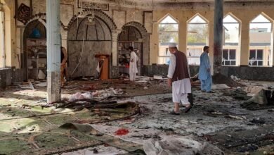 explosion-in-kabul-mosque-20-worshipers-killed