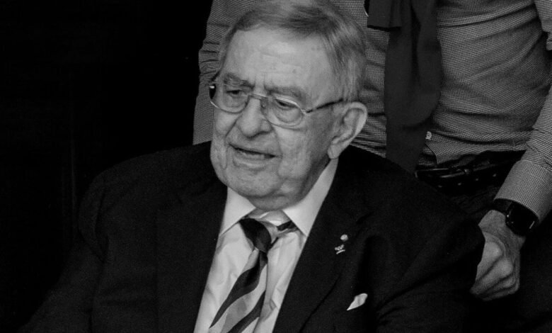 former-king-of-greece-constantine-ii-dies-at-82