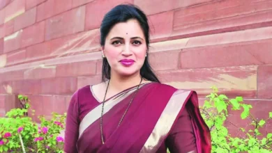 'Does Owaisi have anything to do with those who threatened Navneet Rana?'