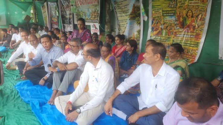 panchayat-issues-stop-work-notice-to-lodha-project-in-carapur-sarvan